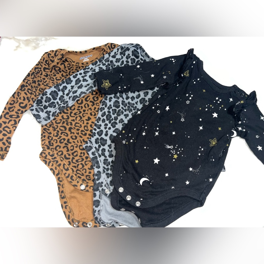 Old Navy 6-12 month long sleeve onesies